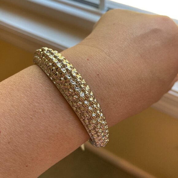 Talbots Textured Hinged Bangle Bracelet - Picture 4 of 5